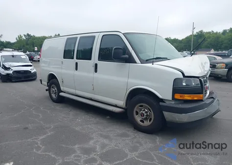 2018 GMC Savana 2500 Work Van z USA, uszkodzony, nr VIN 1GTW7AFG1J1905925